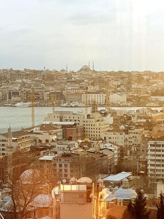 The Sacred Port Istanbul Exterior photo
